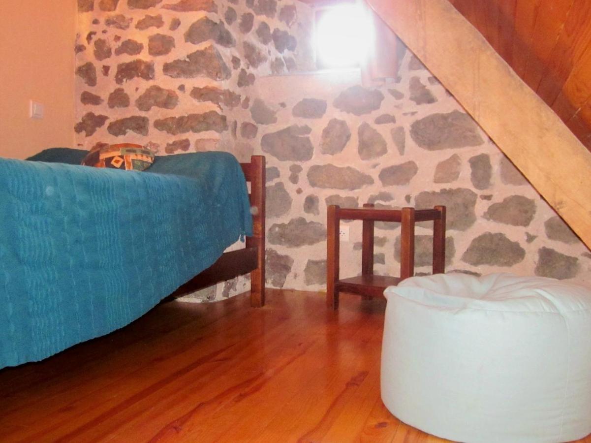 L'Abri Du Berger Bed and Breakfast Olby Buitenkant foto