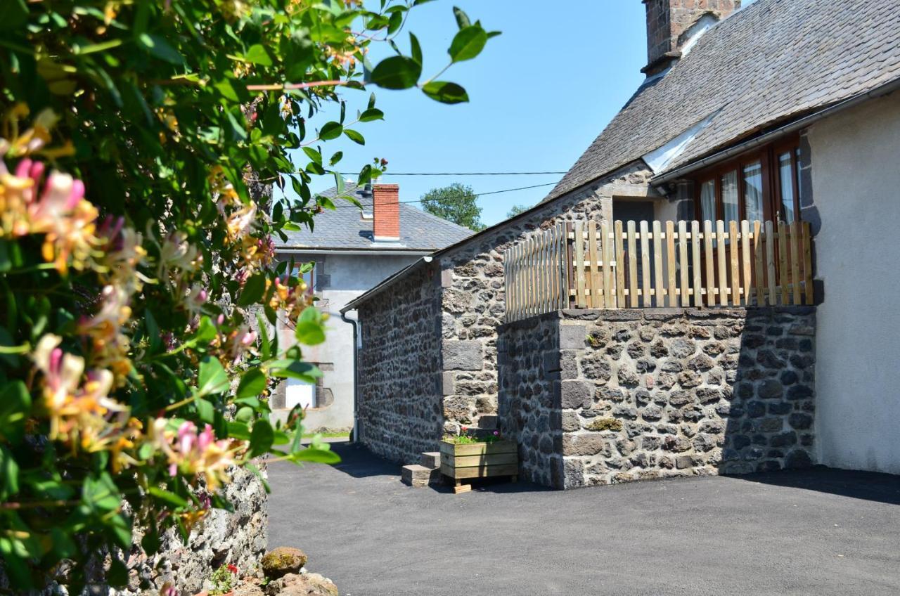 L'Abri Du Berger Bed and Breakfast Olby Buitenkant foto